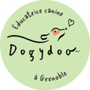 Dogydoo, un dresseur de chiens à Saint-Égrève